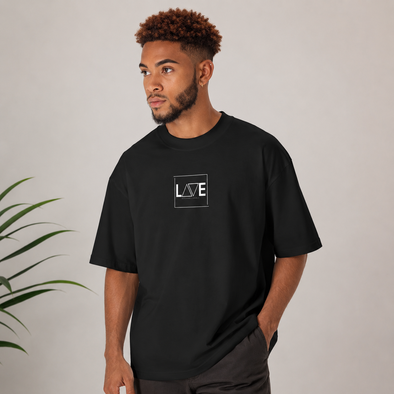 T-shirt Oversize LOVE Noir - LOVE Int